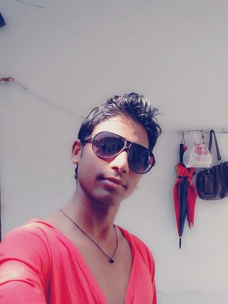 Image de Aadil. I m Jst Preety cool