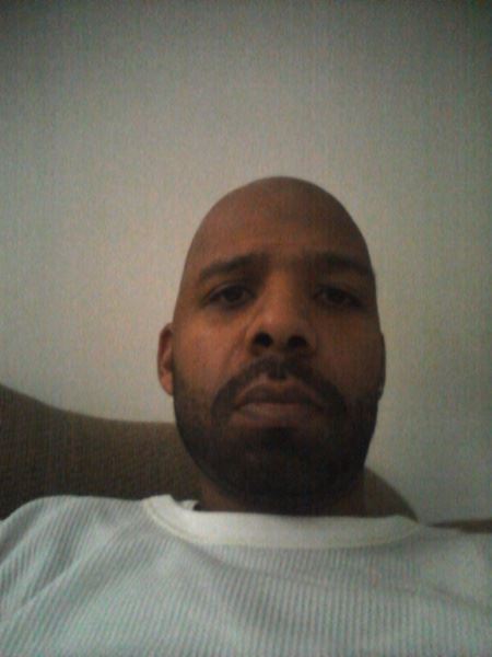 Image de Benjamin138. I'm 34, no kids, looking for a good to love & be happy. Don't want to to much but love & I'm not from KC but St. Louis MO