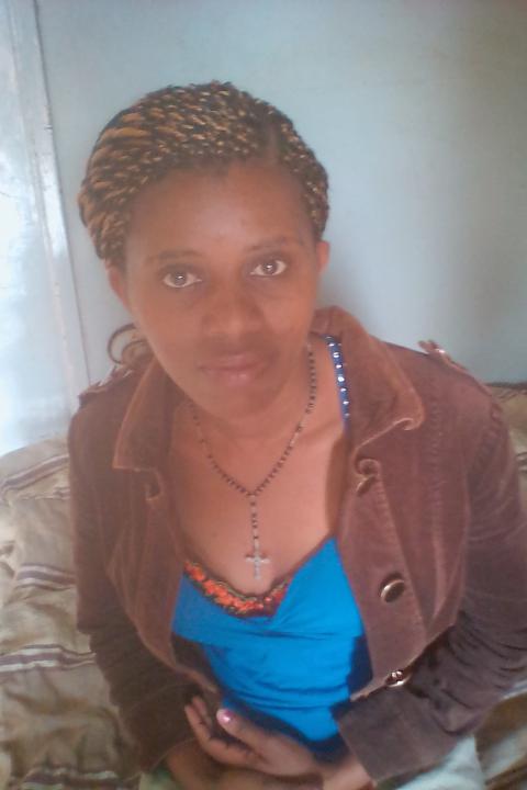 Second Image of Beauty14. Iam from Lilongwe,looking new friends,I like,watching TV,sports,movies,cooking,