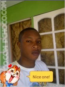 Image de Ajay2. I like to play football and listen to music, am also 18 years old and lives in jamaica