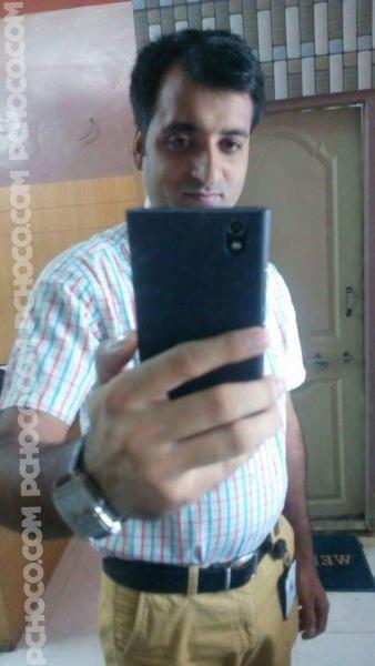 Image de UtilisateurRaj3. I am simple and honest looking for beautiful and honest girl for me.I am from India