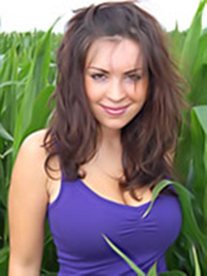 Image de Sarah81. I'm very understanding,open minded with a forgiven heart, loving and caring with sense of humor,hard working with cheerful character, honest, sincere, kind, warm and intelligent with good look, i was raised with a strike Christian background and taught from a young age to always respect myself