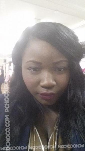 Image de Yinka49. I am a fun loving girl who is determined to be successful in life. I enjoy meeting new people I also enjoy the usual girl hobbies (going shopping and whatnot?) But I also enjoy having quiet nights in my family.