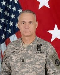 Image de James810. Hello, I am general. James terry US Army general in Afghanistan for peace keeping mission.