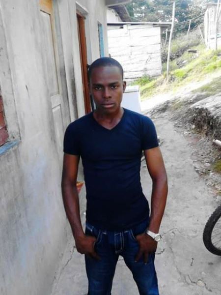 Image of Andre137. Am Andre from Jamaica ..am person who work love to go out read an play football