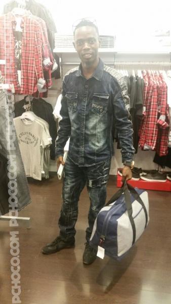 Image de John33. Am john from ghana but now am in qatar i am 29 years of age and i need a wife