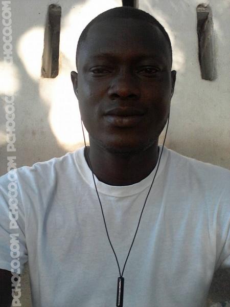 Image de Felix216. Well am Felix easy going,honest and lovely single guy from Accra Ghana is in the west africa.am here seriously looking for nice woman for friendship leading to marriage.i want you to know that i do respect women alot.So any single woman who want to meet nice guy can write to me here.