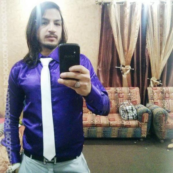 Image de ImadShah. Hey every 1 .. i m imad shah .. my age is 23 and i m looking for a real relationship and want to spend me whole life with her in short i want to marry a girl .. so if any 1 intrested so contact me .. i was born in united arab emirates .. and i have finised my collage .. and i m free nowadays ..my whatsapp number is .. 00923244752781 ..