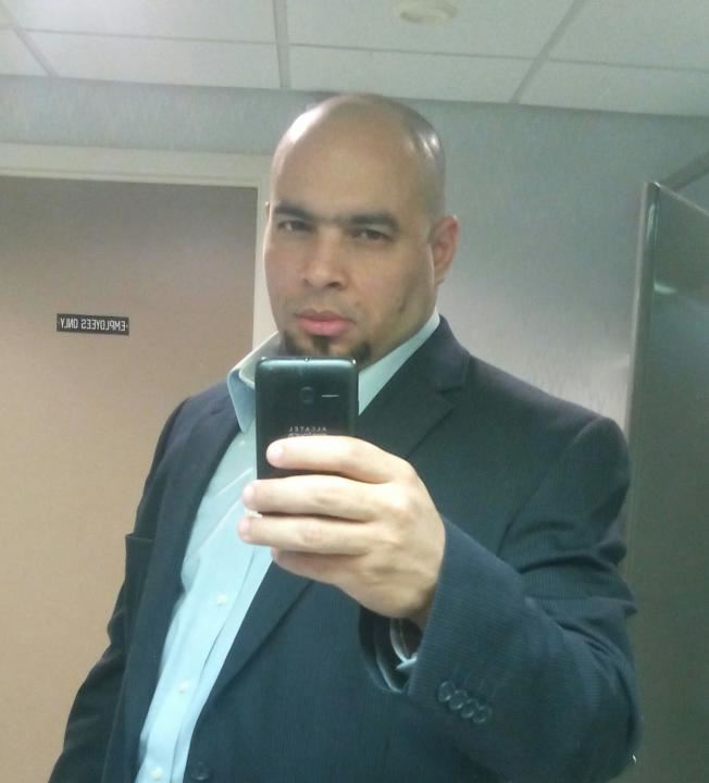 Image of gunite. Im a Latino guy Scorpio Looking for friends im exotic sexy man love to eat.