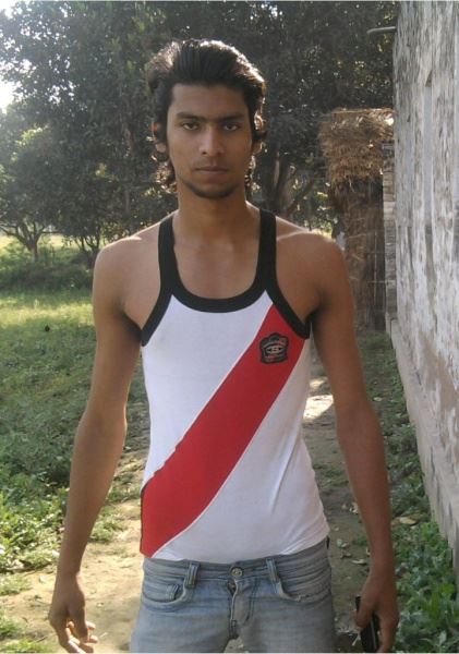 Image de Arshad. Im arshad azam frm bihar to muzaffarpur i want become singer(rapper) and actor 9199112382