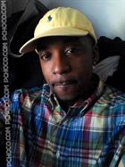 Ronnie26 a man of 44 years old looking for a woman