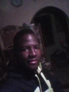 Asharnie a man of 31 years old living at Kingston looking for a woman