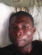 Shemar a man of 28 years old living at Kingston looking for some men and some women