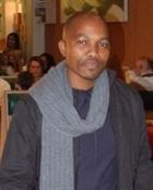 Sipho14 un homme de 48 ans vivant en Afrique du Sud recherche des hommes et des femmes