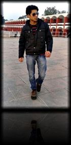 Micky32 a man of 35 years old living at Mumbai looking for some men and some women