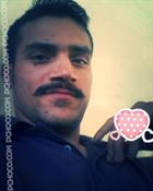 Fadii a man of 33 years old living at Karachi looking for some men and some women