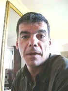 Romane4 a man of 45 years old living at Anvers looking for a young woman