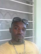 Sheldon20 a man noir of 45 years old looking for a woman