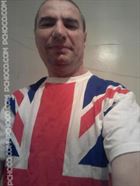 Michael866 un homme blanc de 41 ans recherche une femme