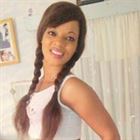 Carine15 a woman of 38 years old living in Côte d'Ivoire looking for some men and some women