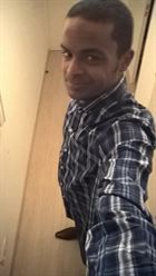 Gentleman13 a man of 45 years old living at Paris looking for a woman