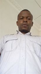 UtilisateurOla92 a man of 46 years old living in Nigeria looking for some men and some women