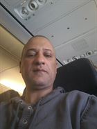 Ioannis a man of 49 years old living in Belgique looking for a woman