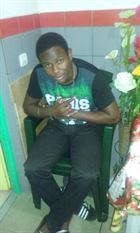 Raphie3 a man of 27 years old living in Guadeloupe looking for a young woman