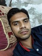 Ghauri a man of 29 years old looking for some men and some women