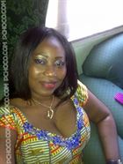 Deebee1 une femme noire de 45 ans recherche des hommes et des femmes