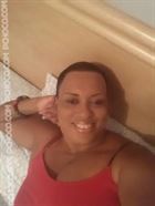 Julie28 a woman living in Bahamas looking for some men and some women