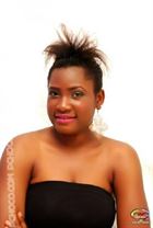 Mabelbemba a woman of 36 years old living at Dubai looking for some men and some women