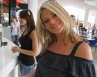 Fusiena a woman of 38 years old living at Dubai looking for some men and some women