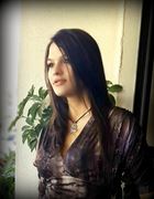 Ranahamdar a woman of 28 years old living in France looking for some men and some women