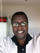 Zakaria13 a man of 49 years old living at Bremerhaven looking for a woman