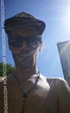 Nick48 a man of 36 years old living in Angleterre looking for a woman