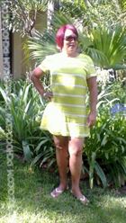 Mabel10 une femme noire de 49 ans recherche un jeune homme noir