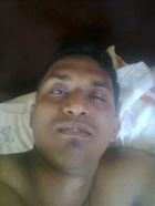 Deshapriya a man asiatique of 38 years old looking for some men and some women