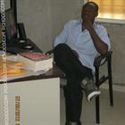 Edou8 a man of 32 years old living at Haiti looking for some men and some women