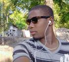 Fasto a man of 33 years old living at Port-au-Prince looking for some men and some women