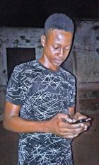 Wilfred4 a man of 29 years old living in Sénégal looking for some men and some women