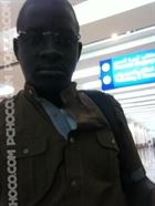 Thiawlaye a man of 40 years old living at Conakry looking for some men and some women