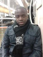 Chris102 a man of 30 years old living at Paris looking for a woman