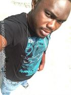 Serge35 a man noir of 35 years old looking for a young woman noire