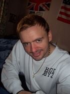 ChrisMoh a man of 41 years old living at Anvers looking for a young woman