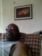 Alhaji4 a man of 40 years old living in Émirats arabes unis looking for a woman