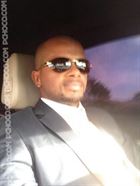 Georges22 a man of 47 years old living in Côte d'Ivoire looking for some men and some women